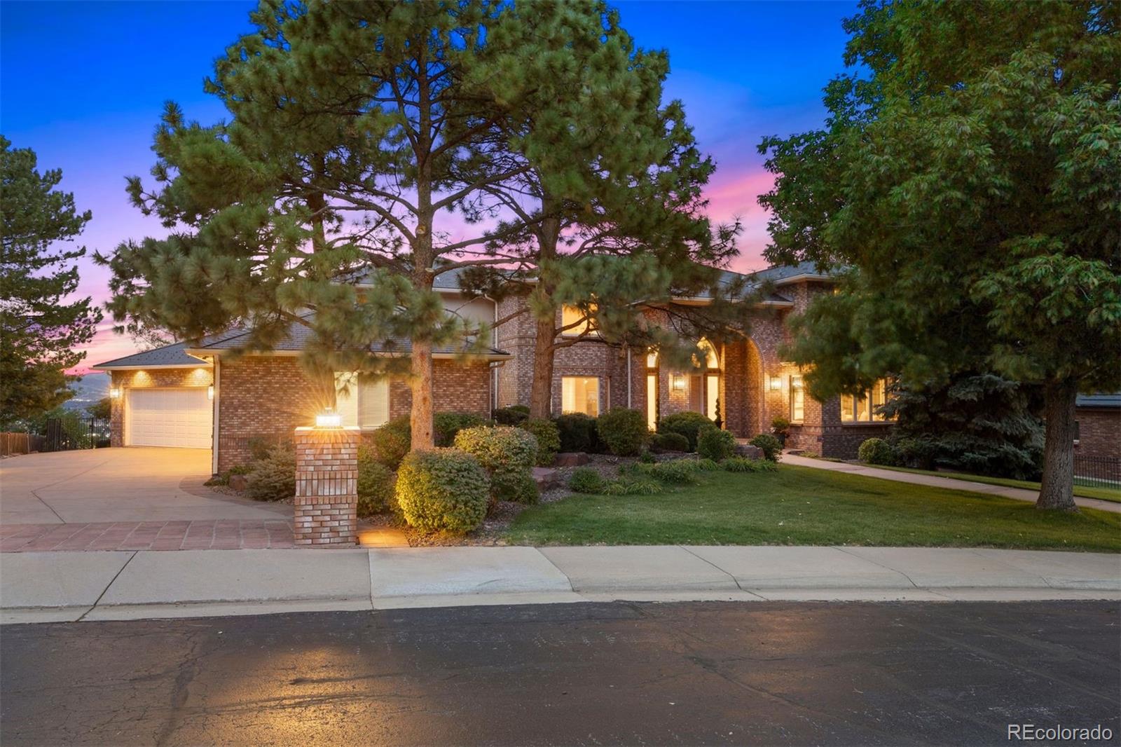 15895 W Bayaud Dr, Golden, CO 80401