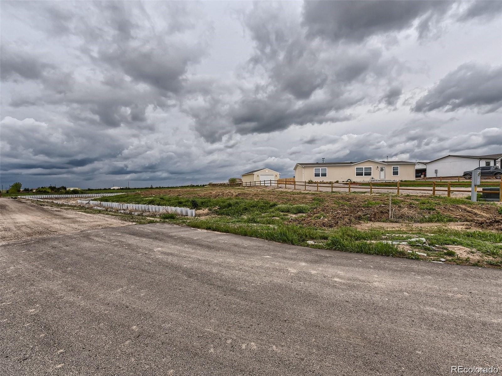 311 N Cedar St, Keenesburg, CO 80643