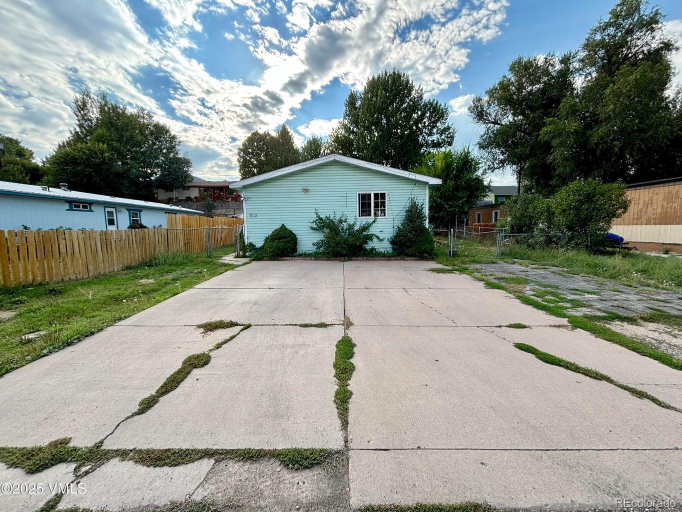 702 Lost Ln, Gypsum, CO 81637