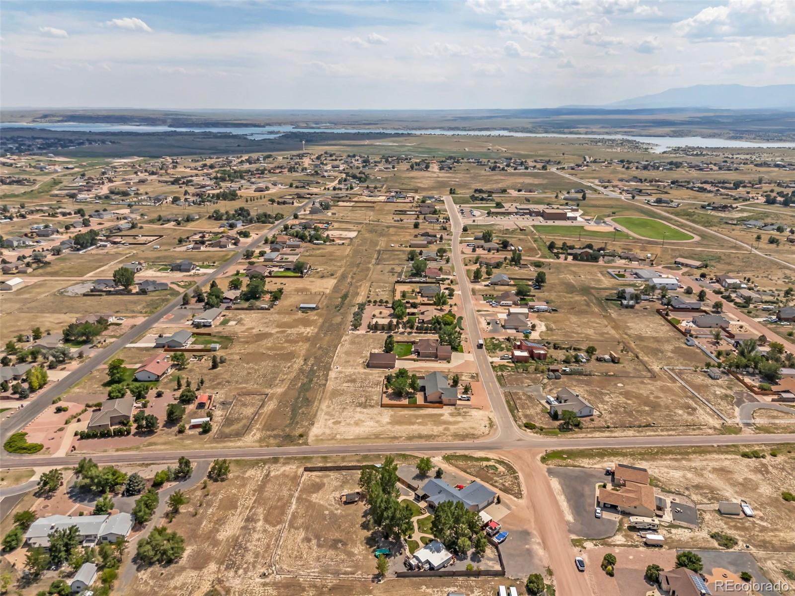 886 S Camino De Bravo, Pueblo, CO 81007
