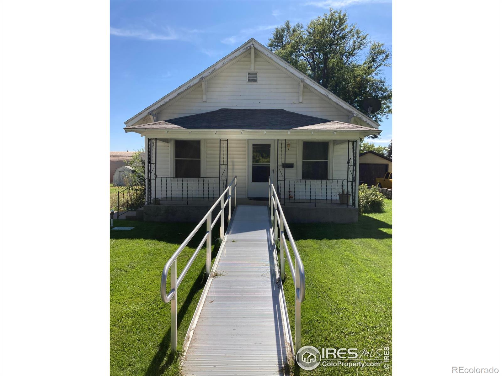 514 E Strohm St, Haxtun, CO 80731