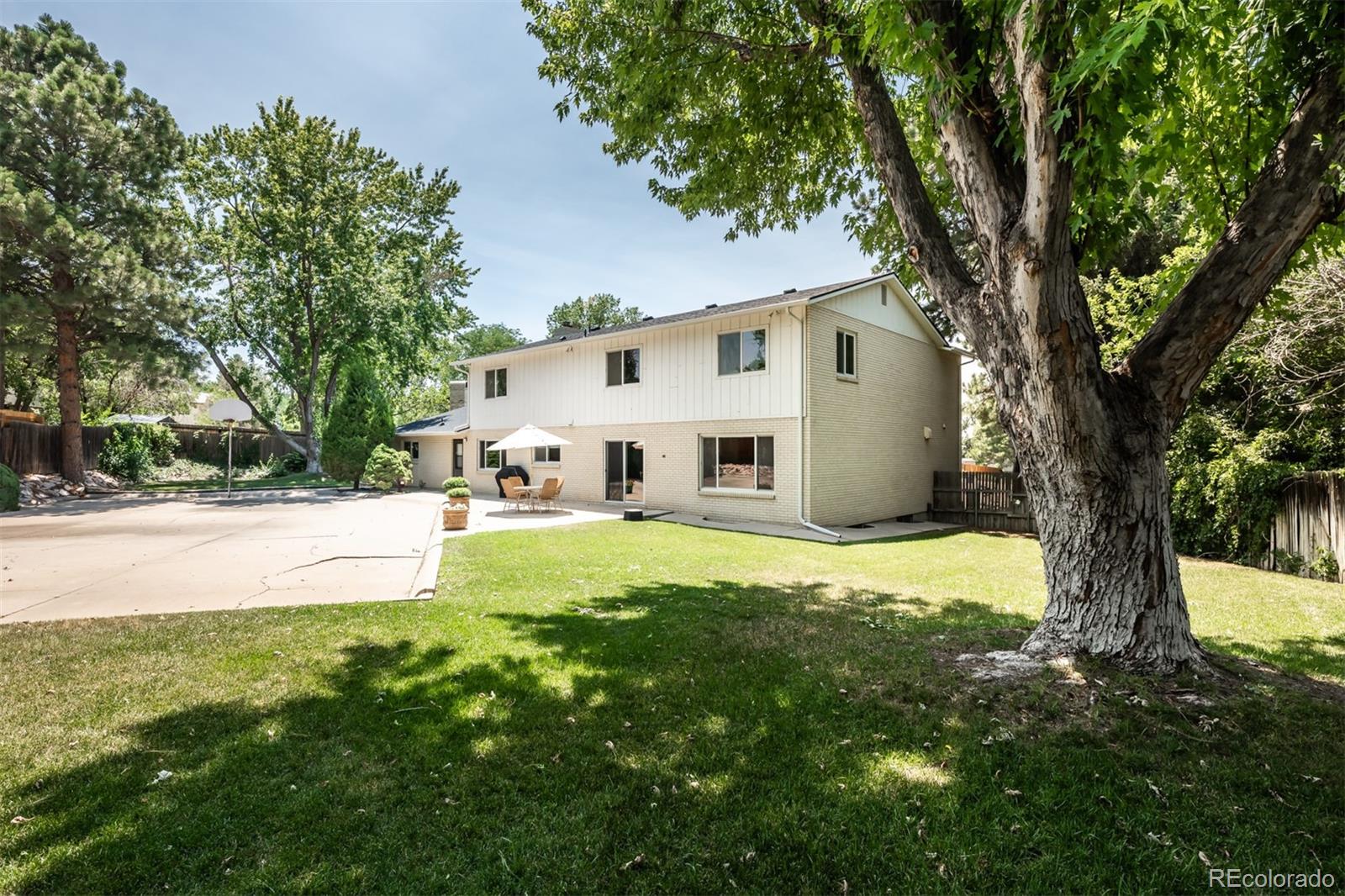 17 Heaton Pl, Pueblo, CO 81001