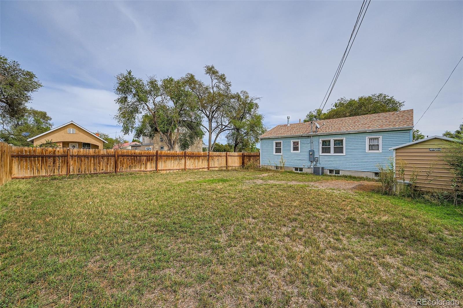 2633 N Grand Ave, Pueblo, CO 81003