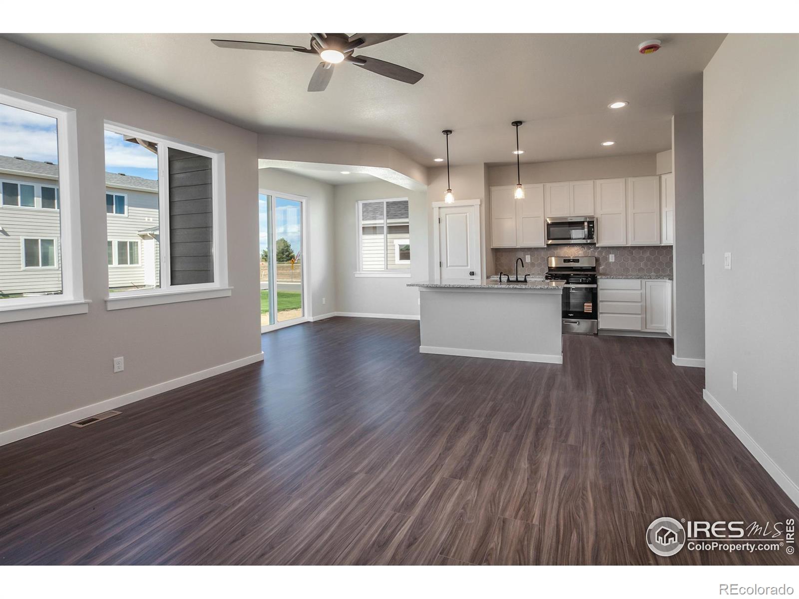 1211 105th Ave Ct, Greeley, CO 80634