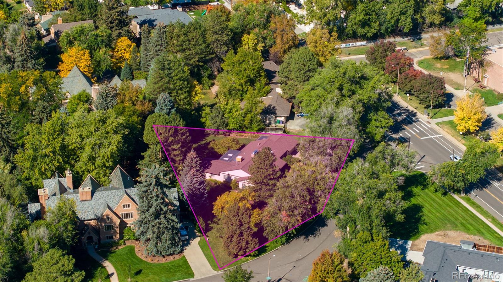 3330 Belcaro Dr, Denver, CO 80209