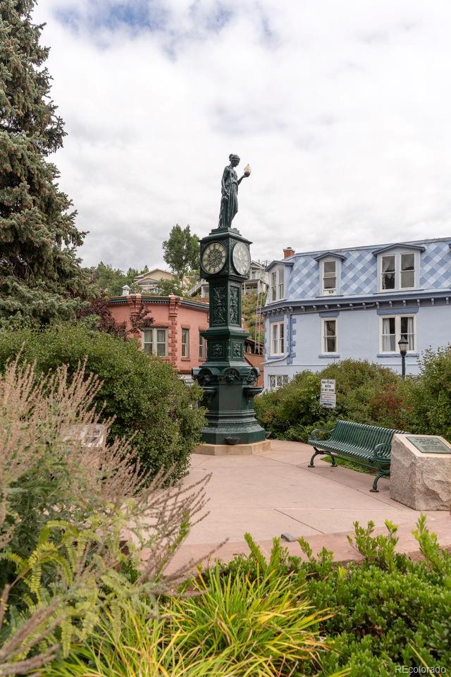 1107 Manitou Ave, Manitou Springs, CO 80829