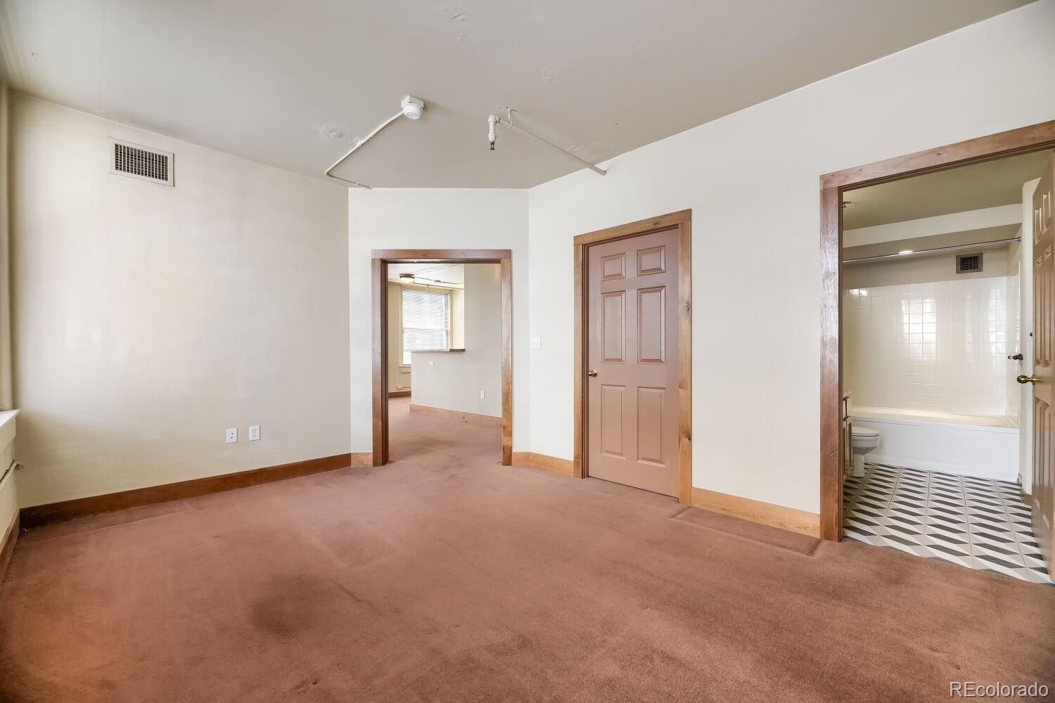 444 17th St #1003, Denver, CO 80202