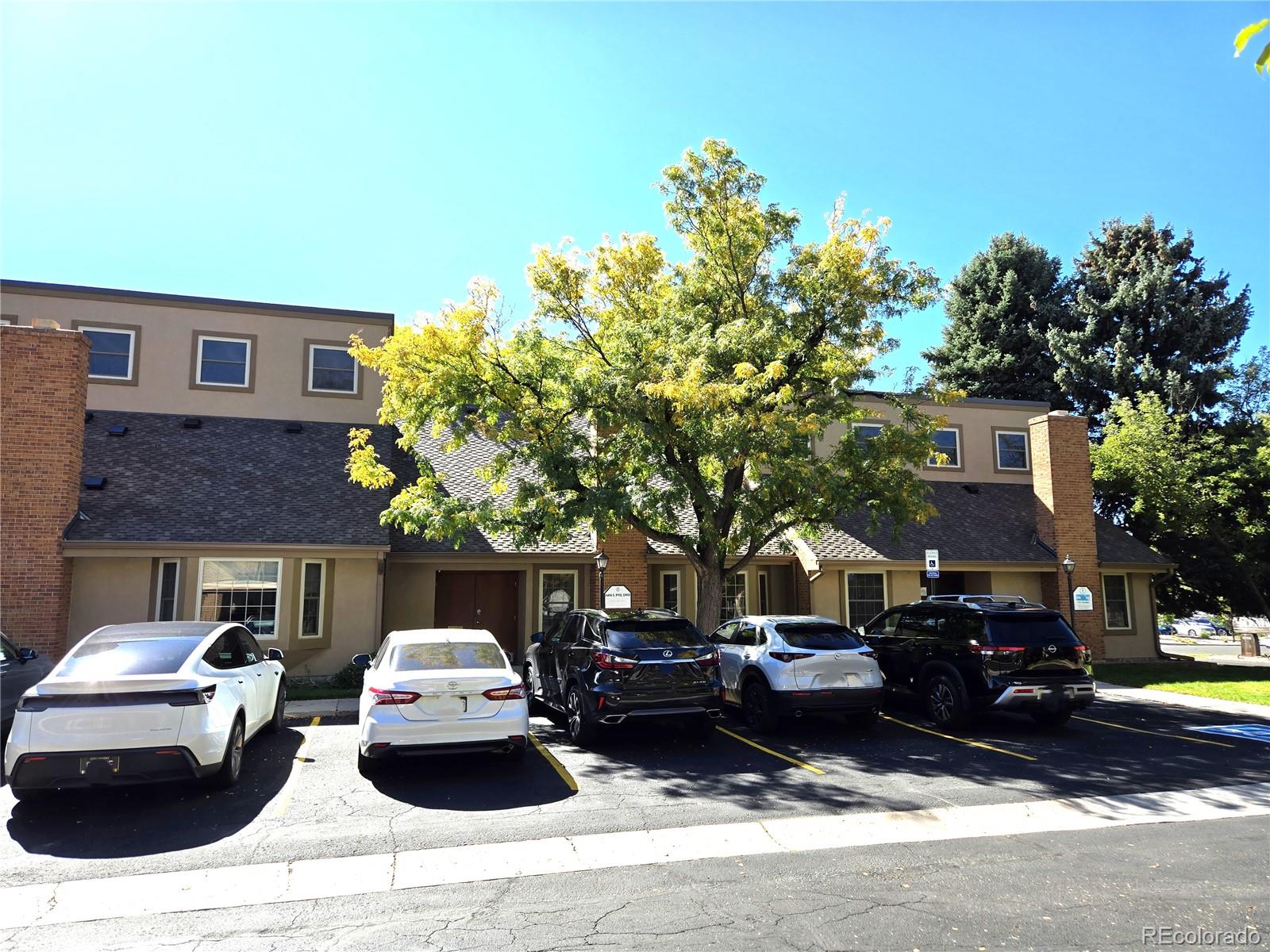 12393 E Cornell Ave, Aurora, CO 80014