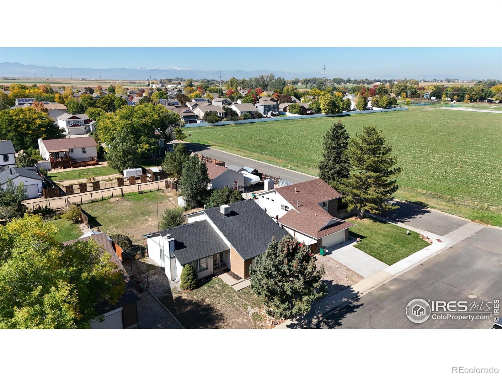 425 6th St, Mead, CO 80542