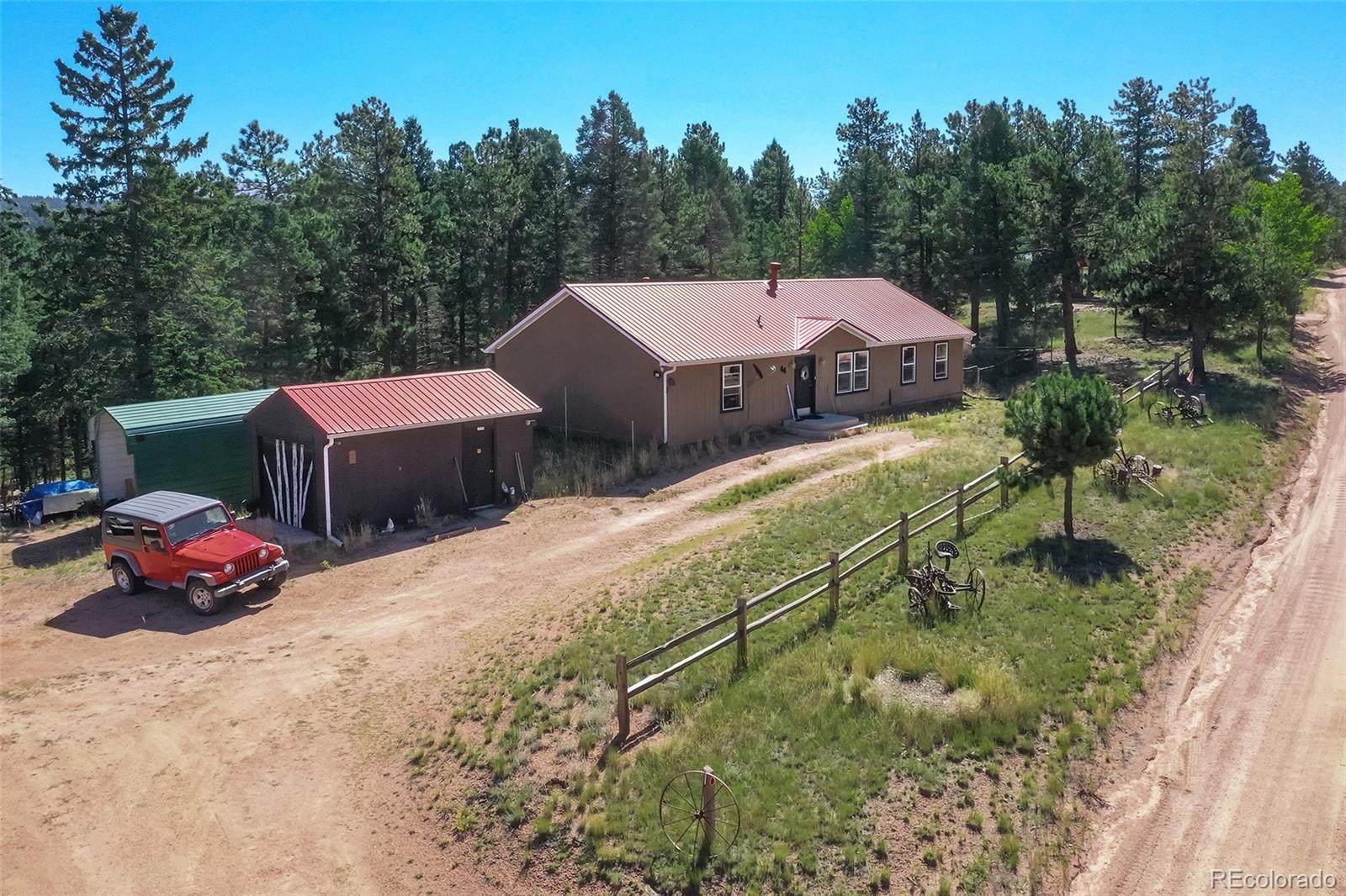 44 Southpark Rd, Florissant, CO 80816