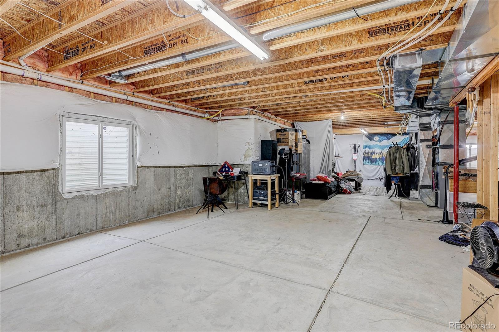 1352 N Blue Lake Ln, Pueblo, CO 81007