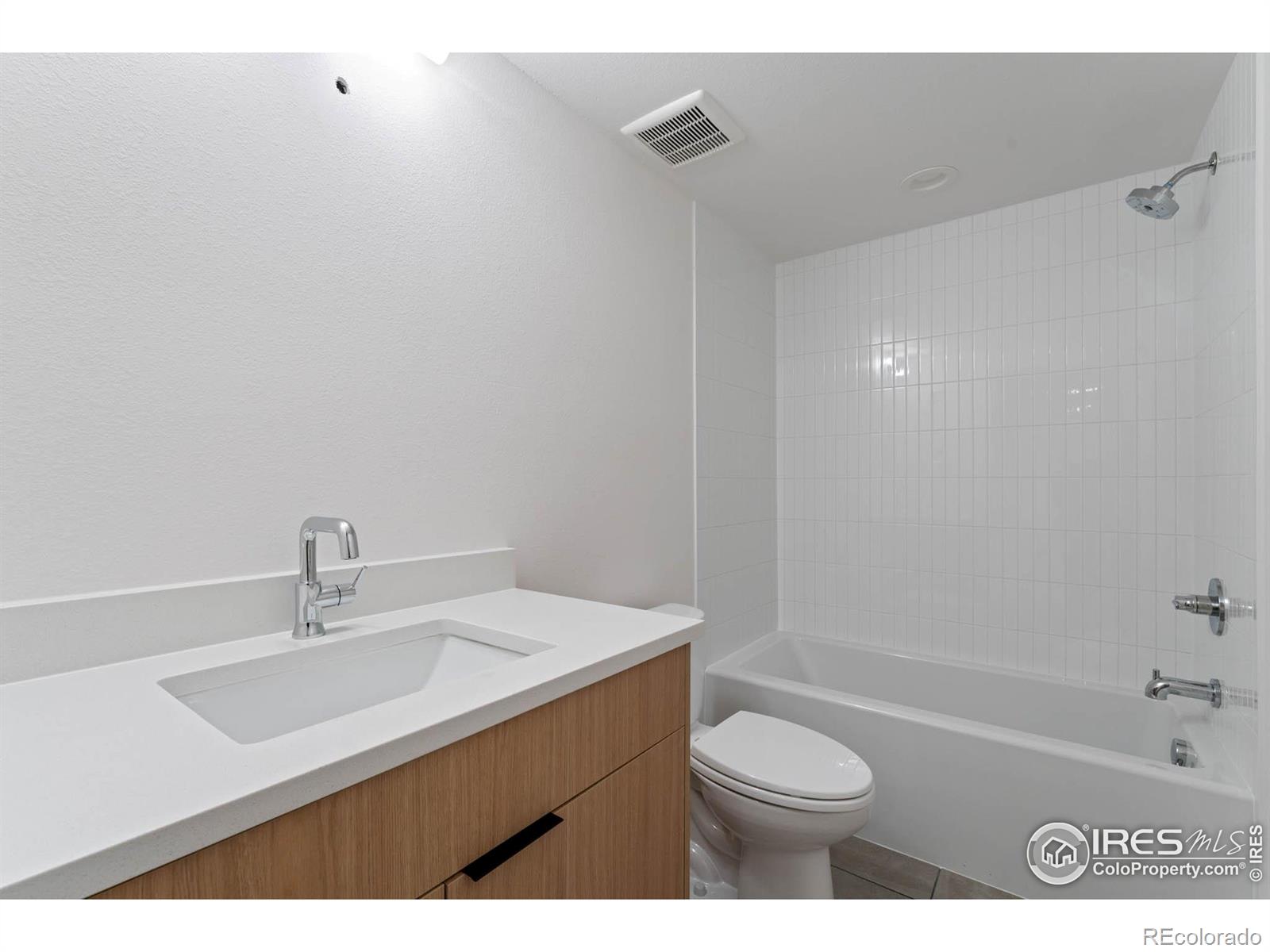 1385 S Gardenia Dr, Milliken, CO 80543