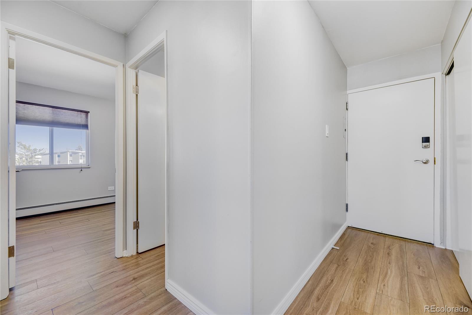 675 S Alton Way #1D, Denver, CO 80247