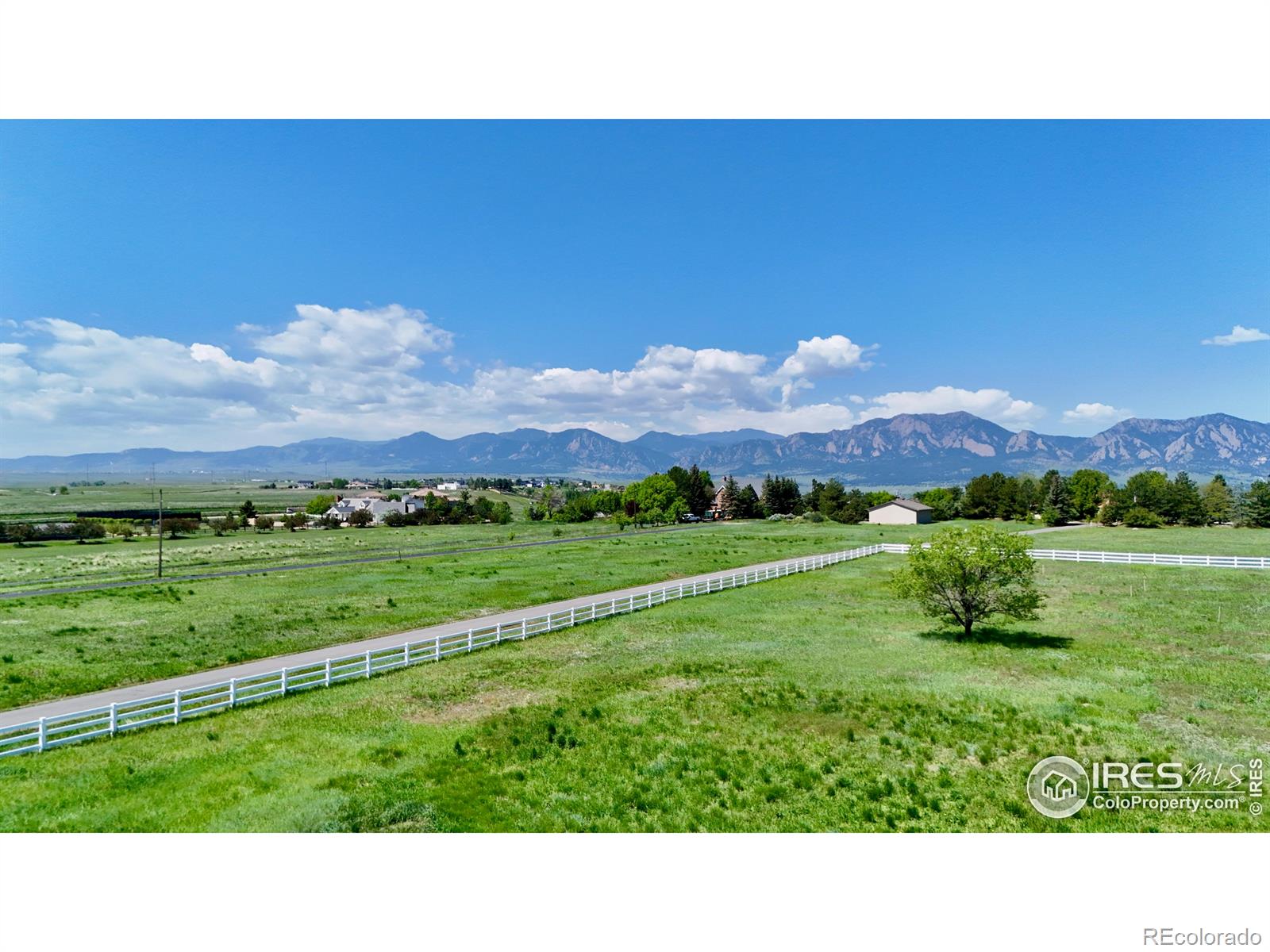 321 Majestic View Dr, Boulder, CO 80303