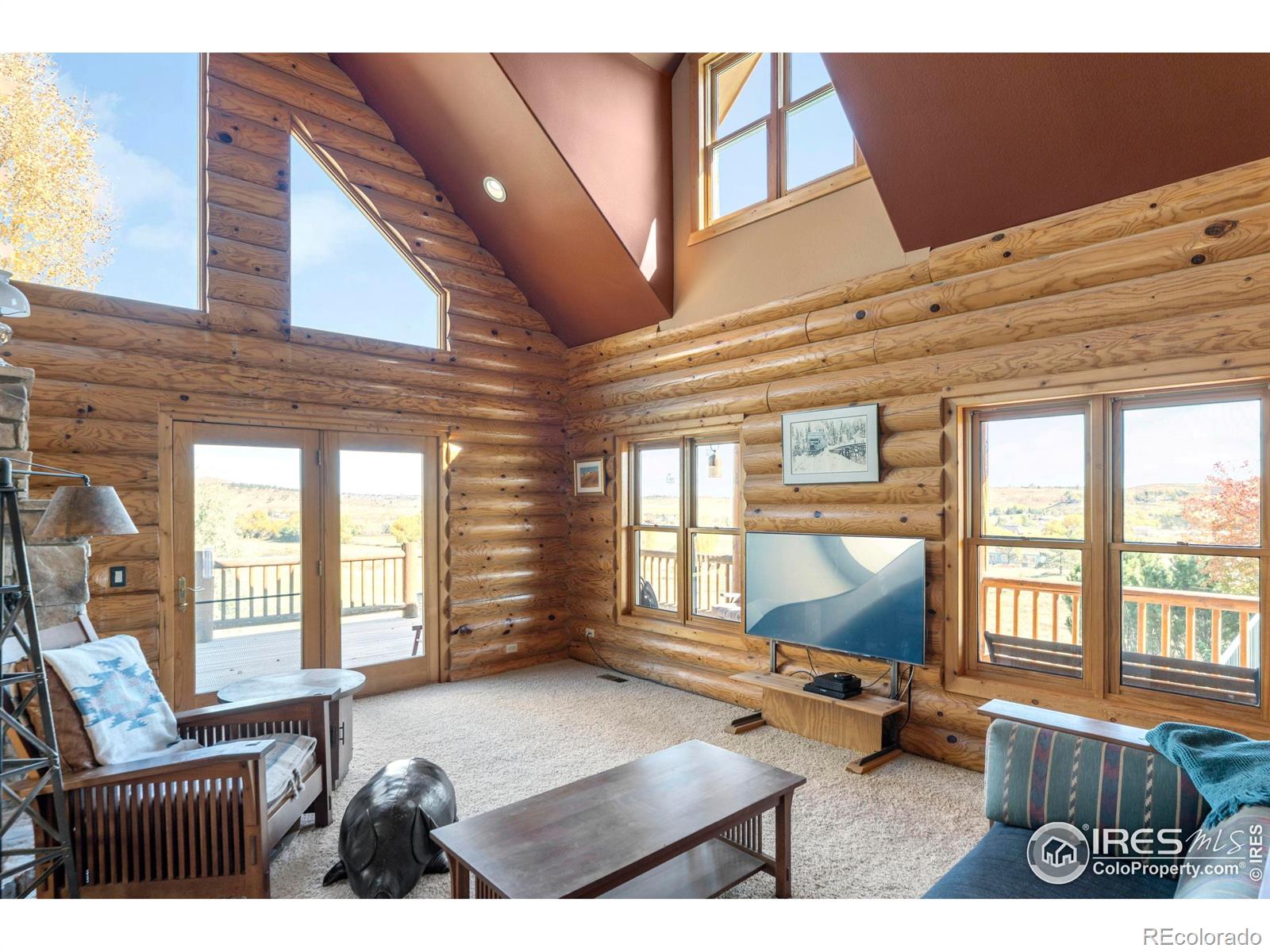 196 Mule Deer Dr, Loveland, CO 80537