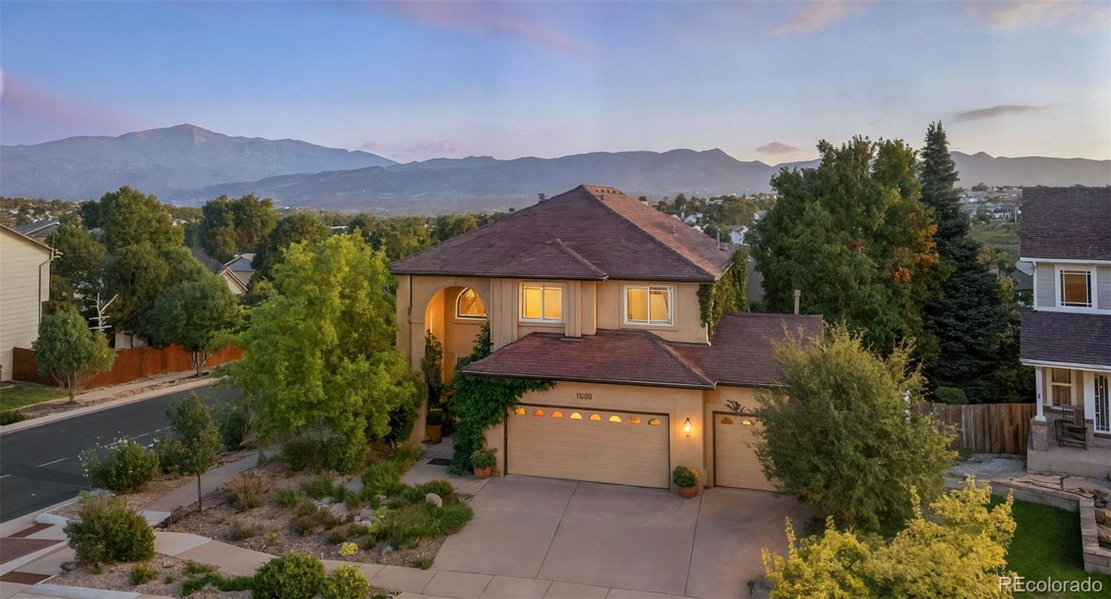 6706 Dream Weaver Dr, Colorado Springs, CO 80923