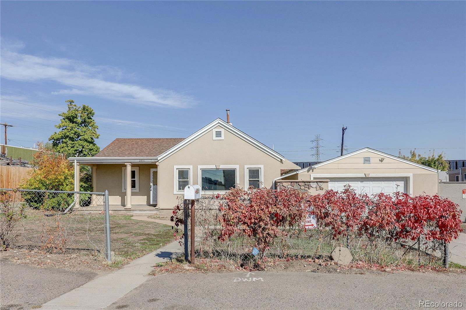2051 W Hamilton Pl, Sheridan, CO 80110