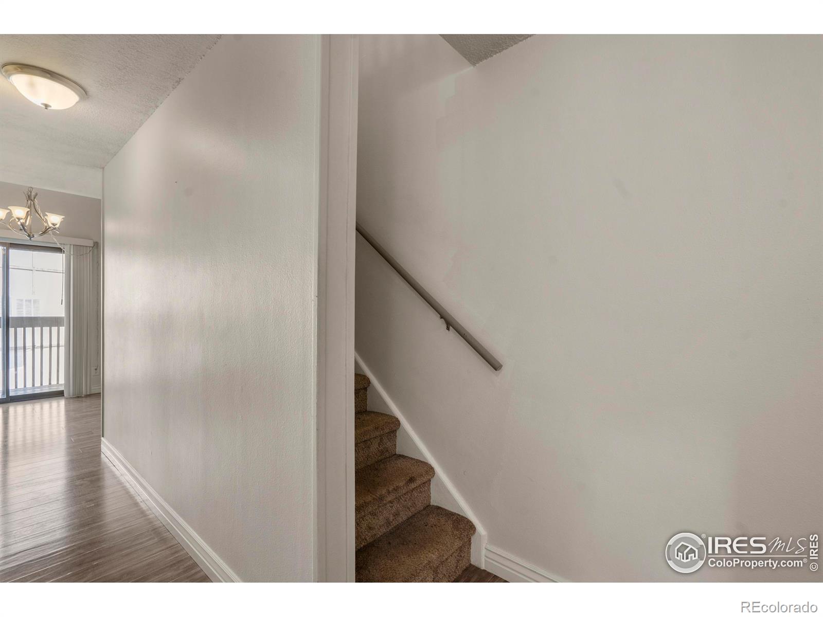 225 E 8th Ave #APT E20, Longmont, CO 80504