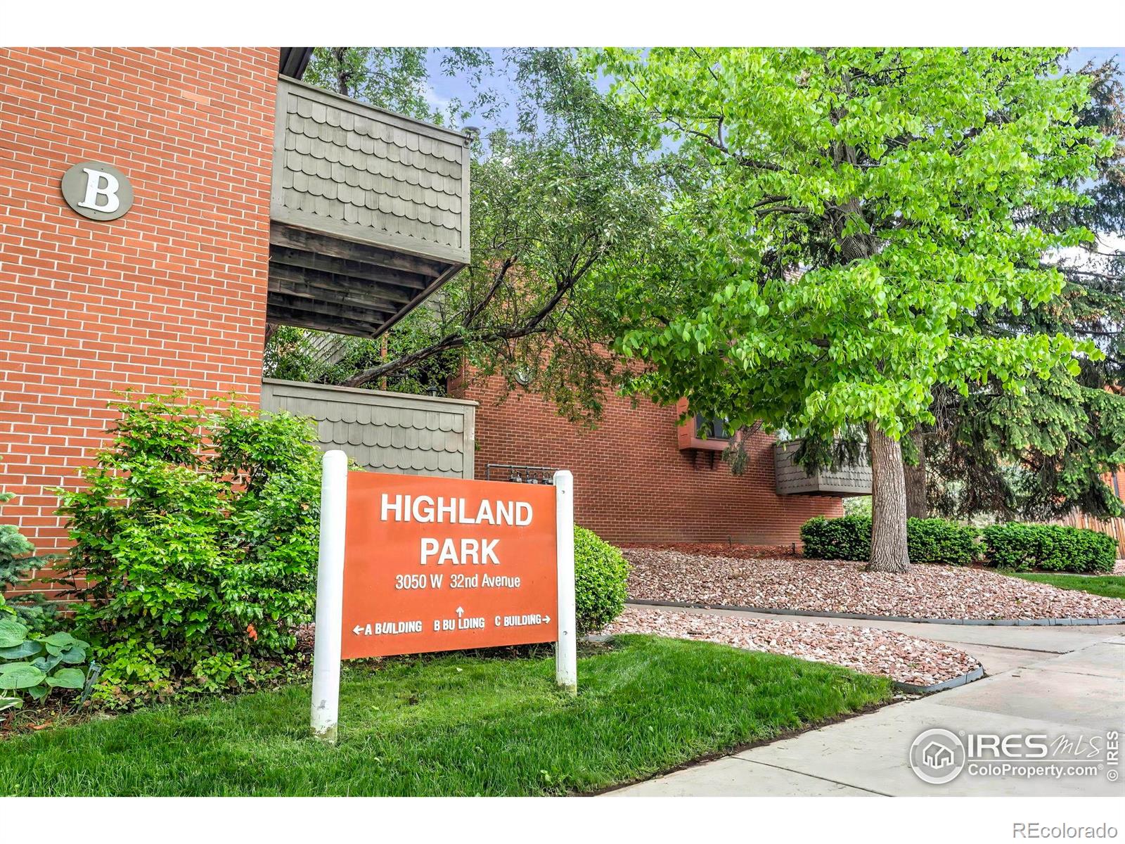 3050 W 32nd Ave #202, Denver, CO 80211