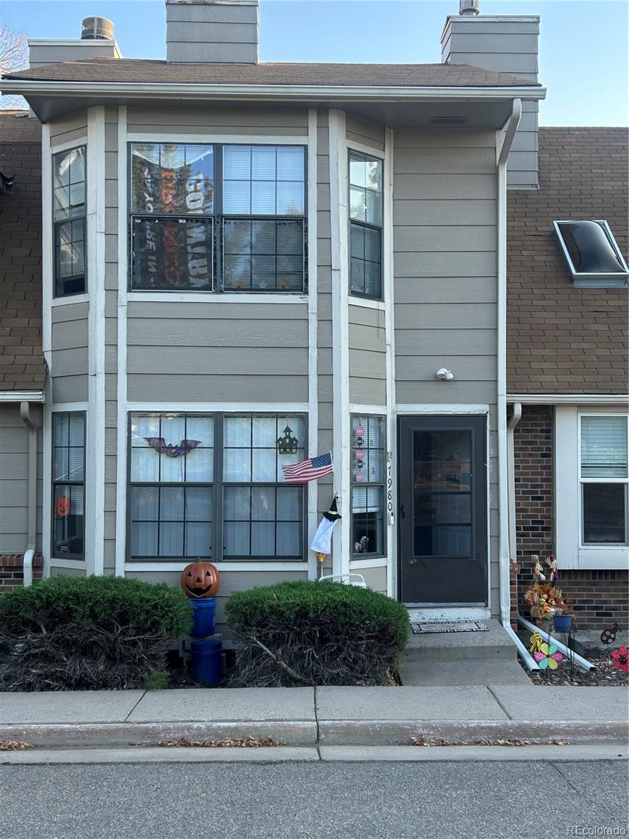 7980 Chase Cir #F, Arvada, CO 80003