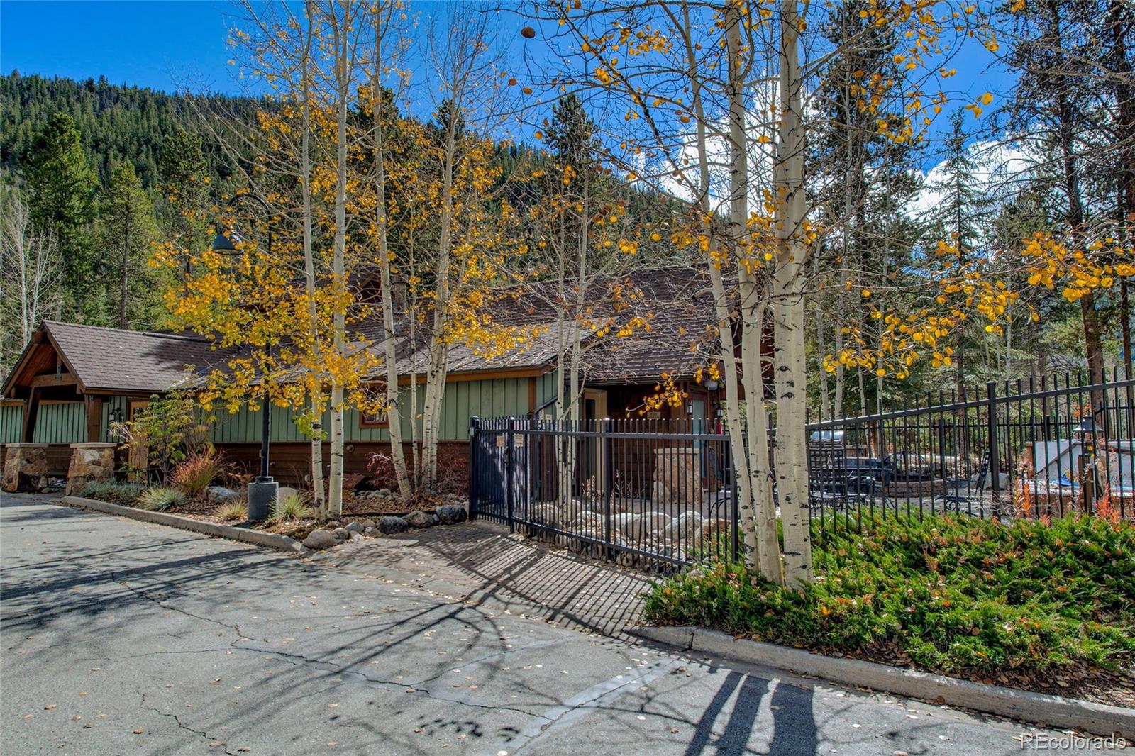 97 Lake Ridge Cir #1854, Dillon, CO 80435