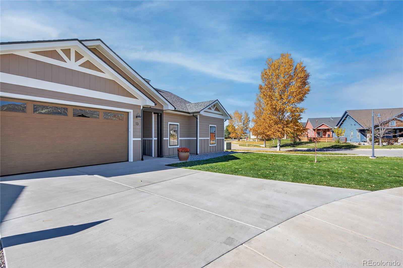 13 Belgian Ct, Silt, CO 81652