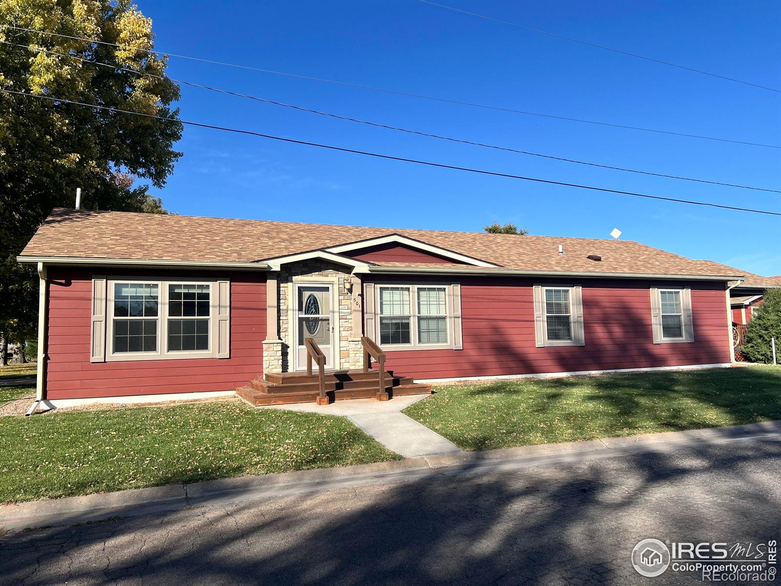 501 E Bryan St, Haxtun, CO 80731