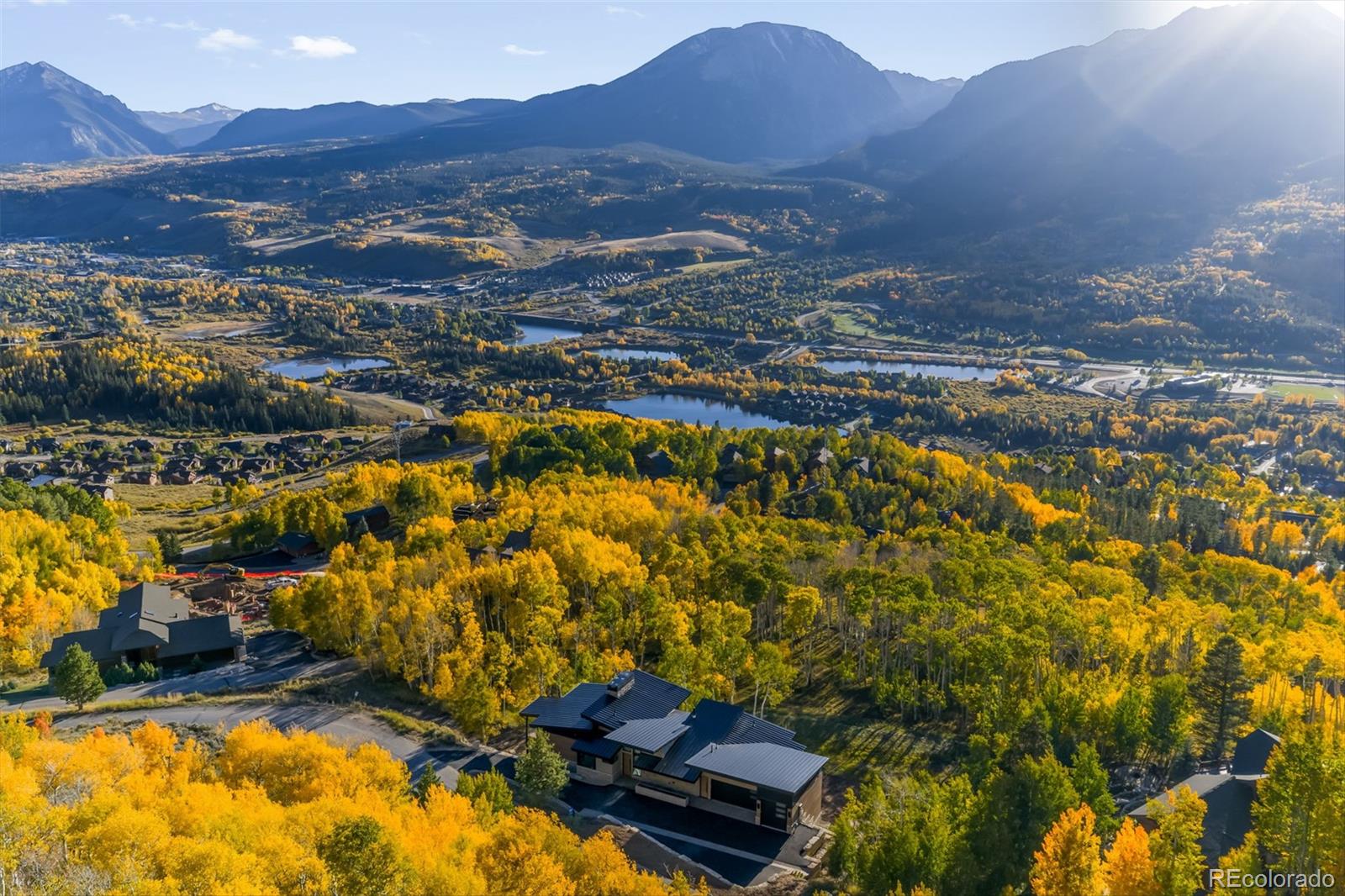 530 Lakeview Cir, Silverthorne, CO 80498