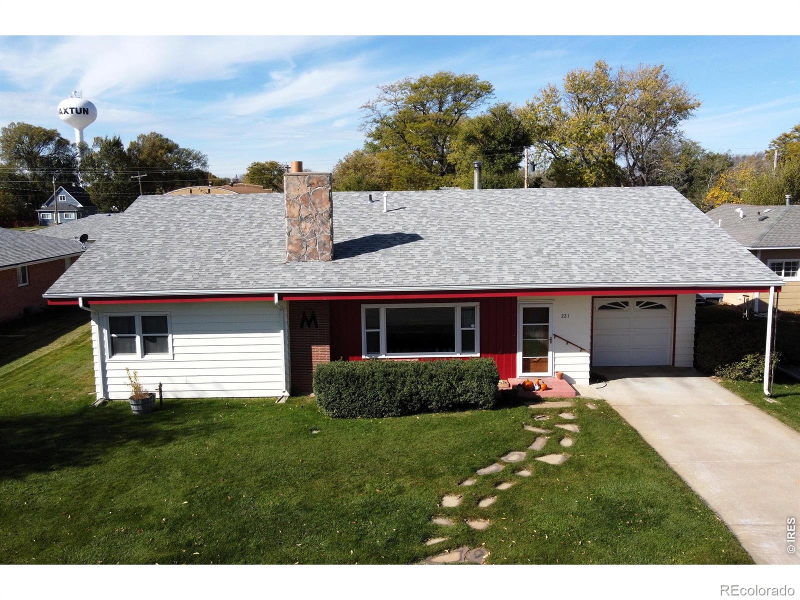 221 N Wallace Ave, Haxtun, CO 80731