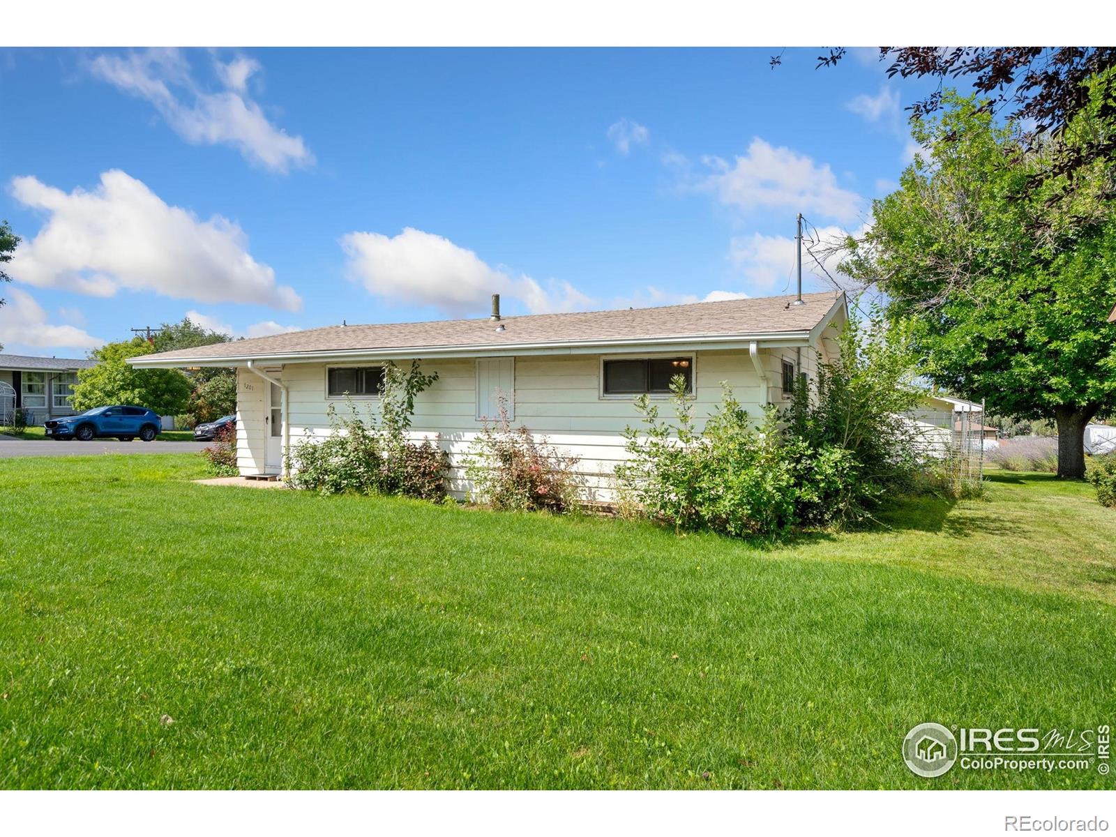 1201 N Park Ave, Johnstown, CO 80534