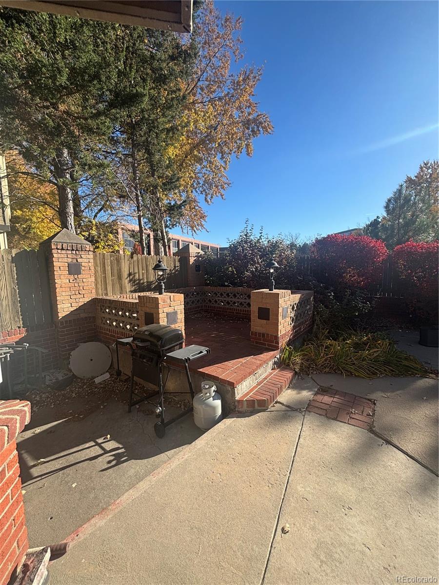 6001 S Yosemite St #C203, Greenwood Village, CO 80111