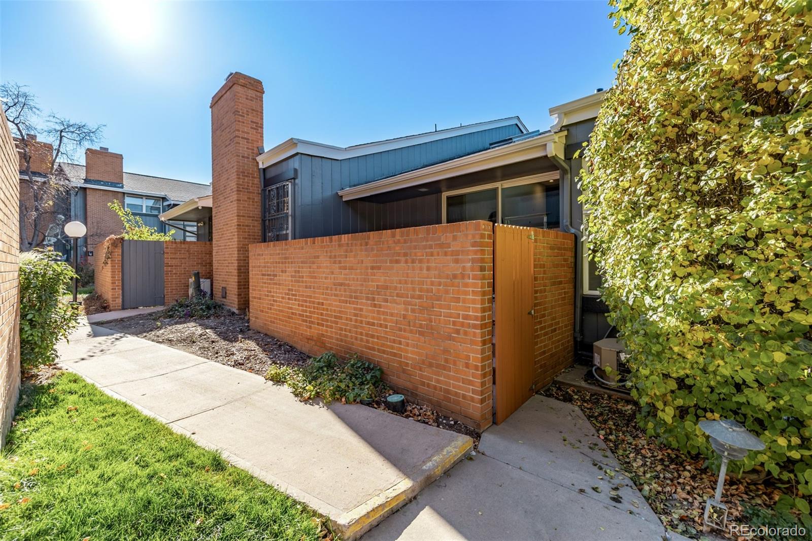 3532 S Hillcrest Dr #4, Denver, CO 80237