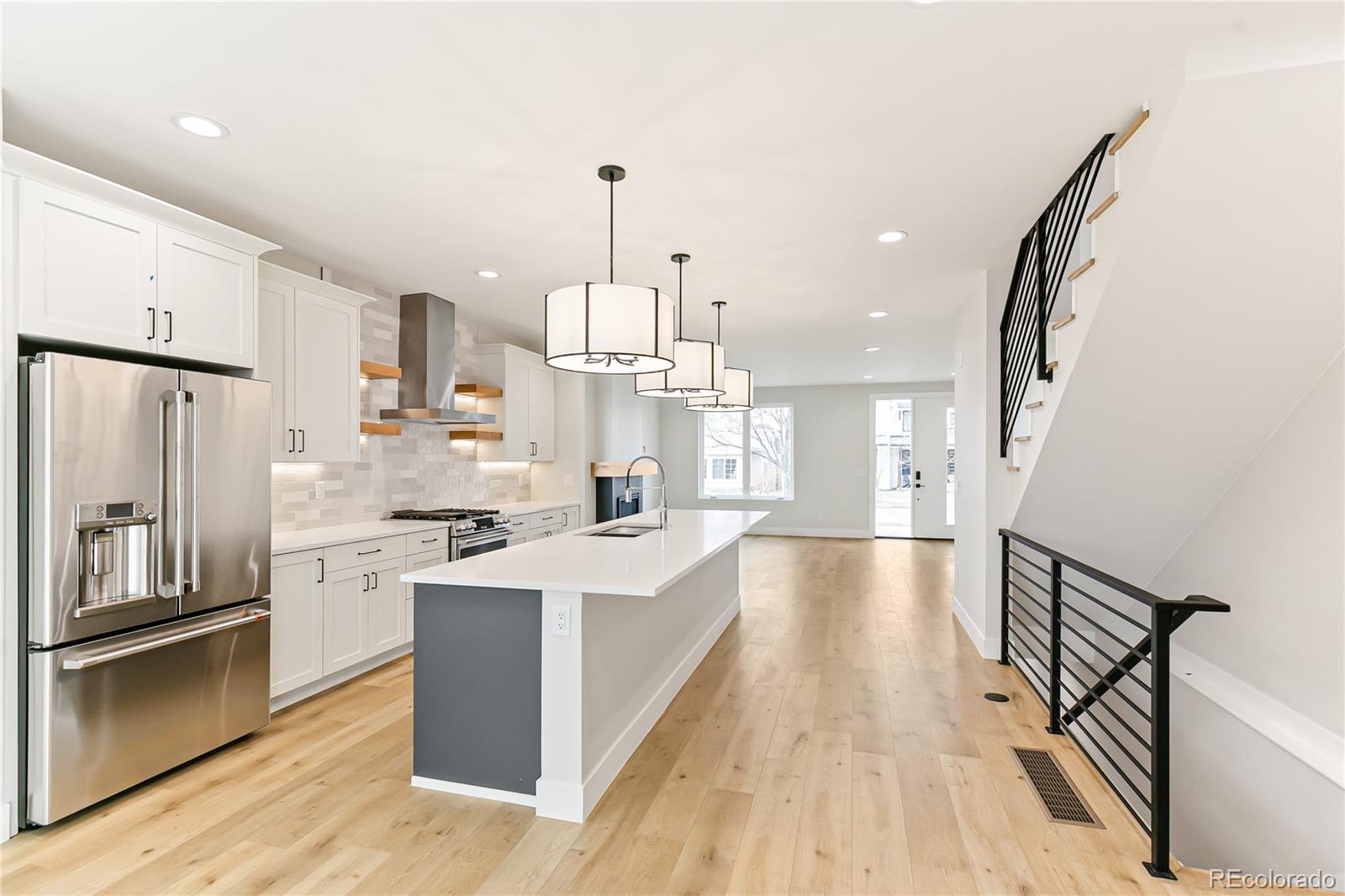 2734 S Bannock St, Englewood, CO 80110