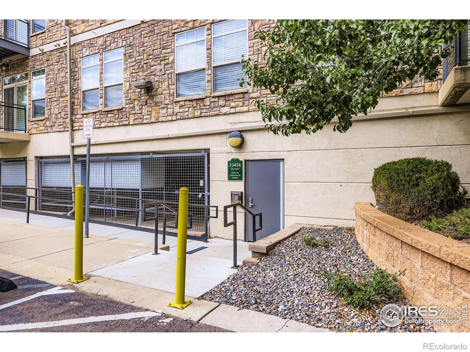 13456 Via Varra #110, Broomfield, CO 80020