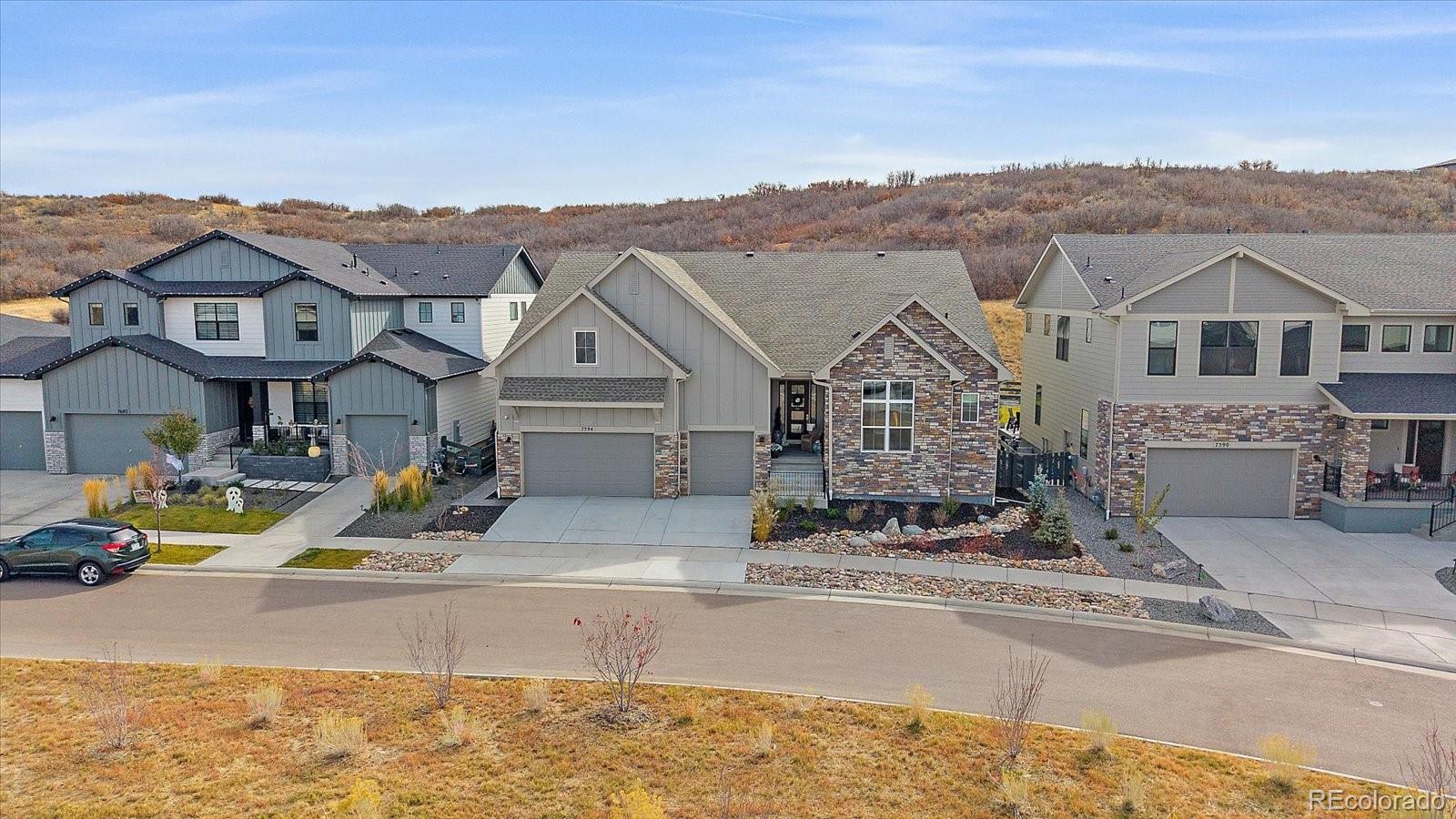 7594 Copper Sky Ct, Castle Pines, CO 80108