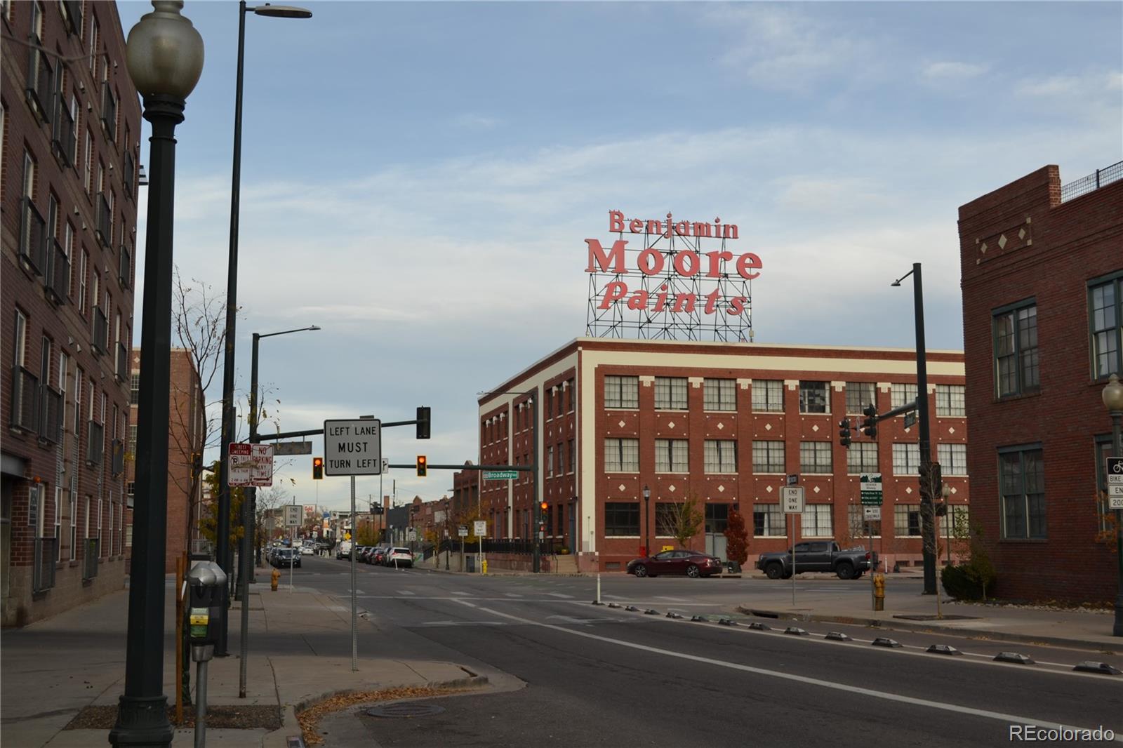 2500 Walnut St #306, Denver, CO 80205