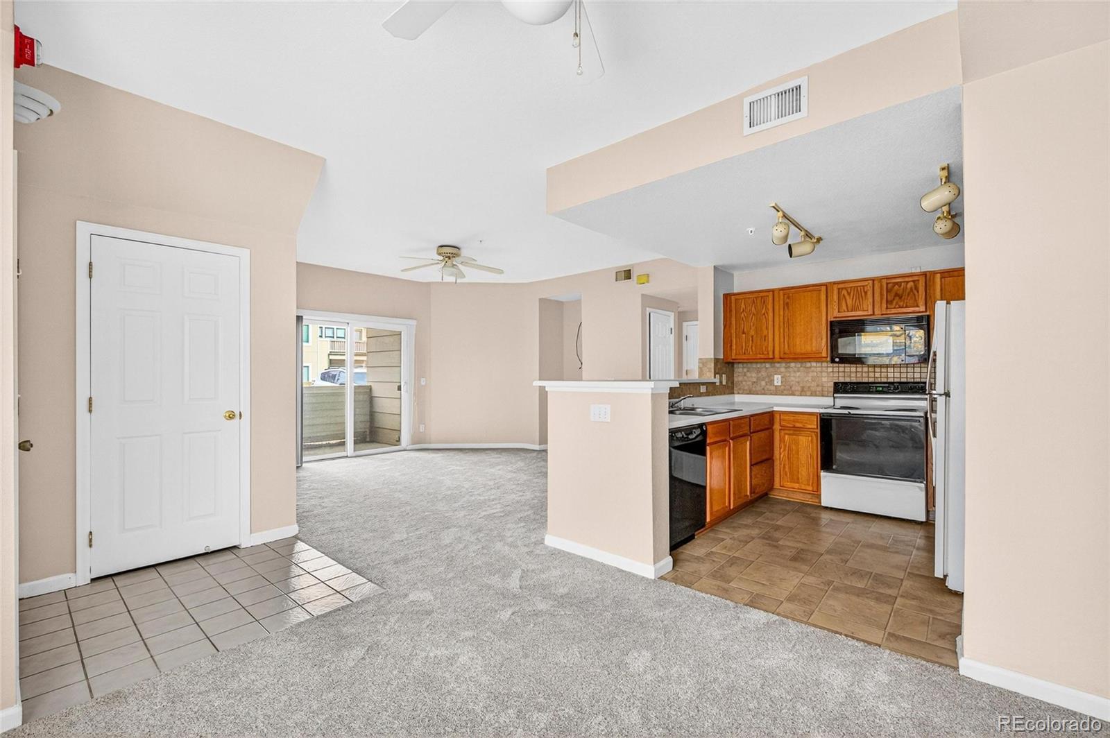 8707 E Florida Ave #101, Denver, CO 80247