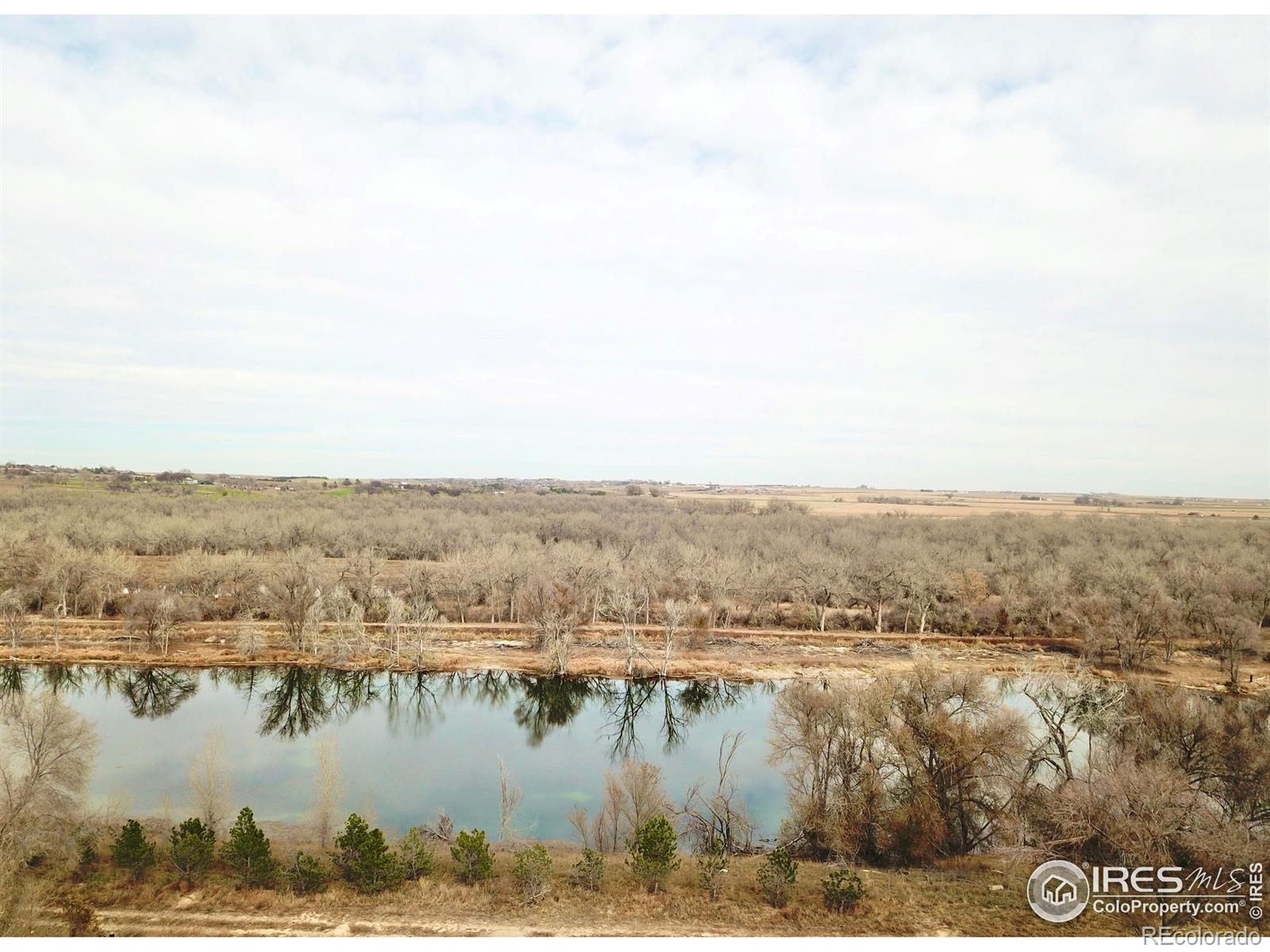 220 Crest Dr, Log Lane Village, CO 80705
