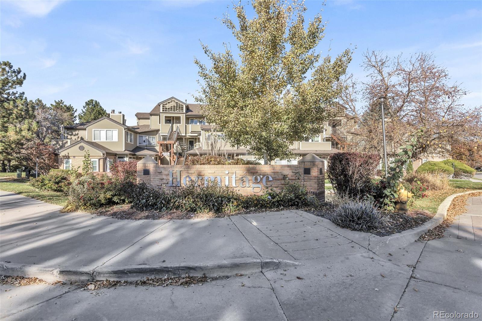 6001 S Yosemite St #J208, Greenwood Village, CO 80111
