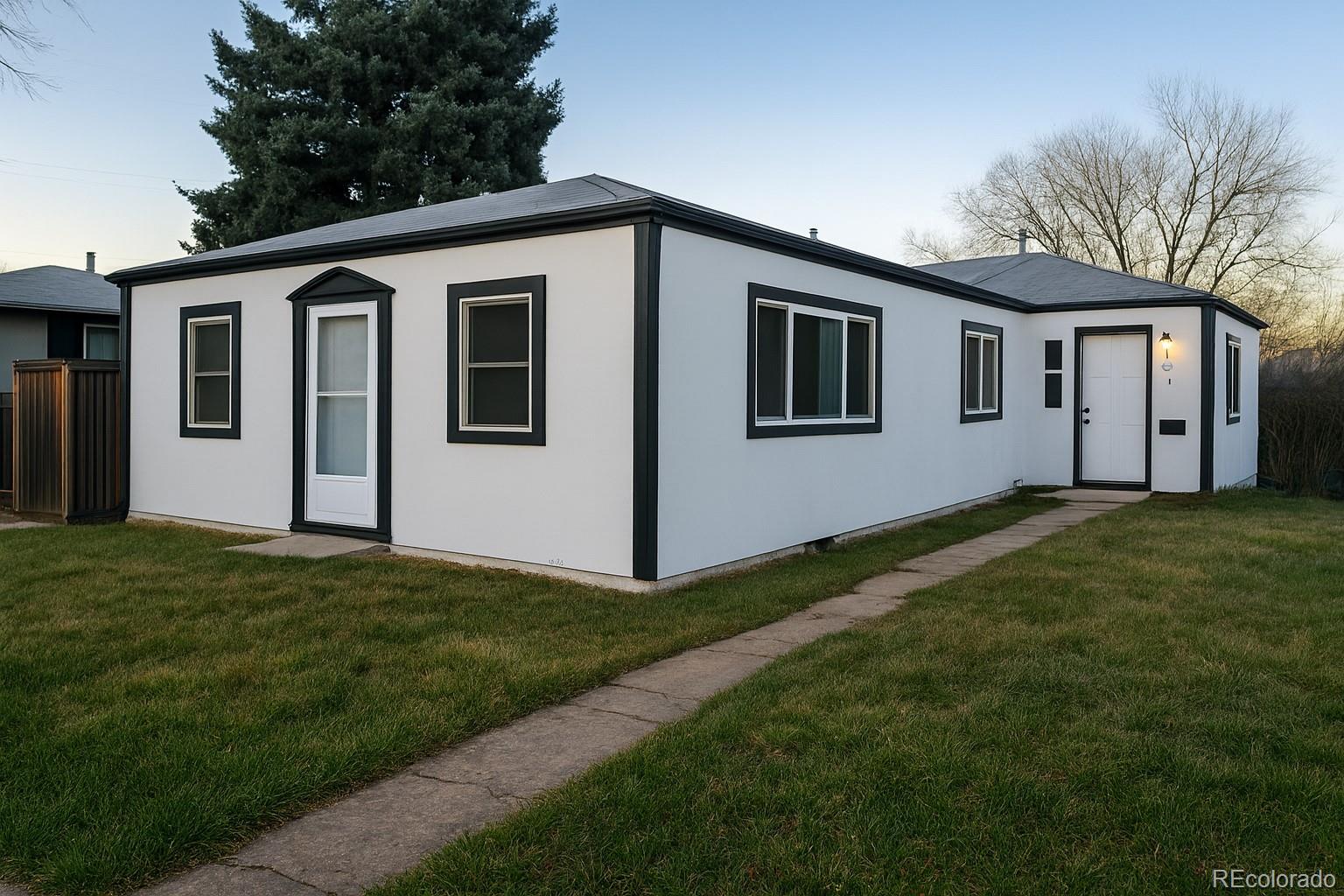 2910-2912 S Delaware St, Englewood, CO 80110