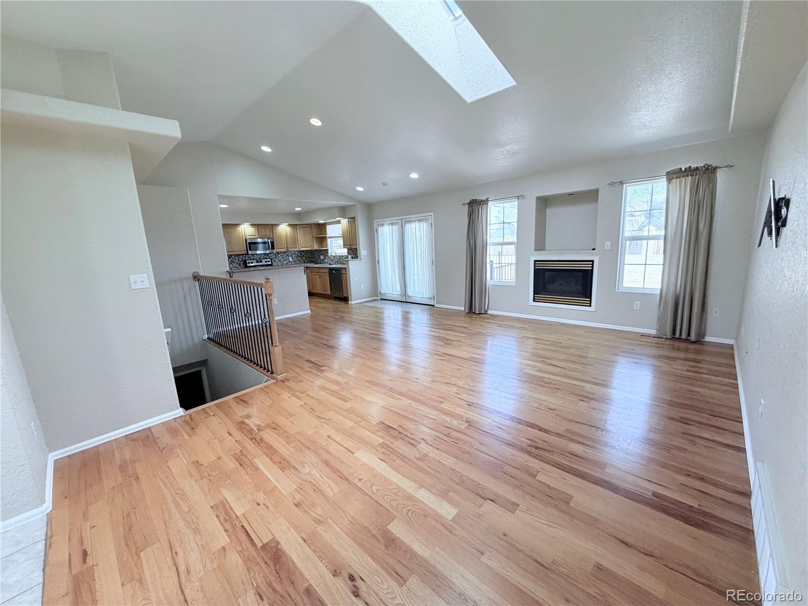 190 S Circle Dr, Pueblo, CO 81007