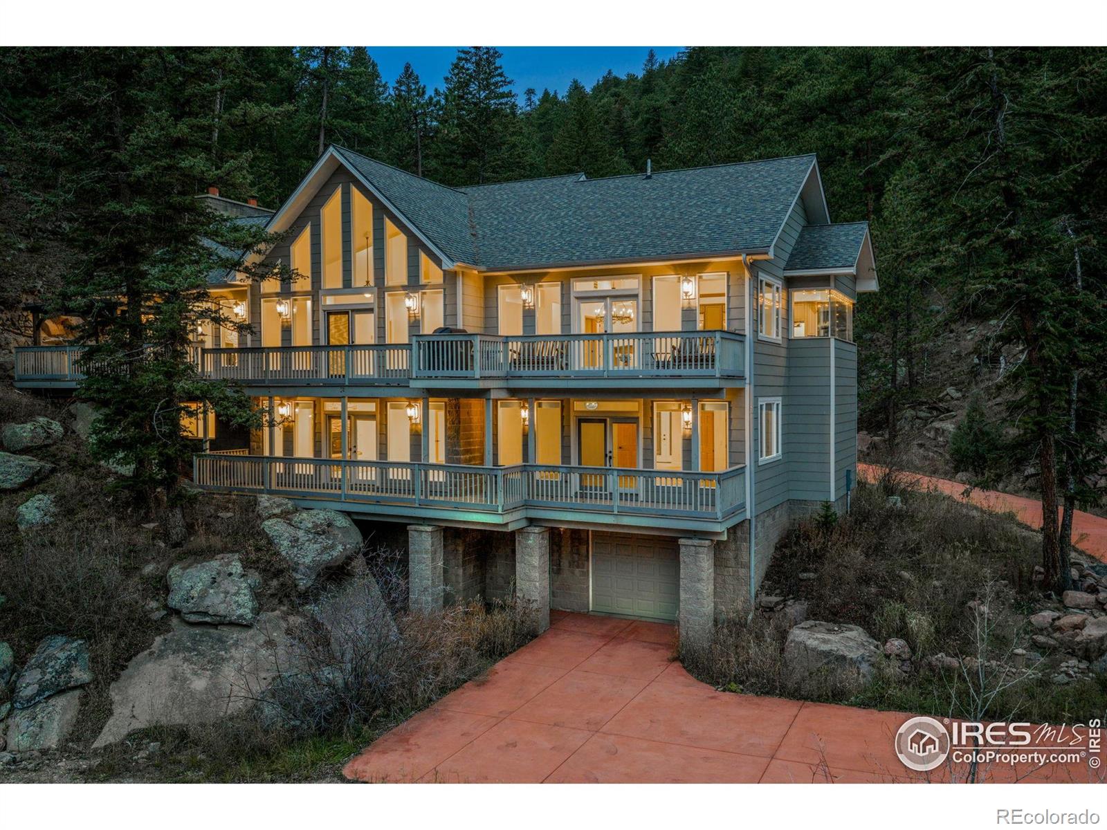 11042 N Saint Vrain Dr, Lyons, CO 80540