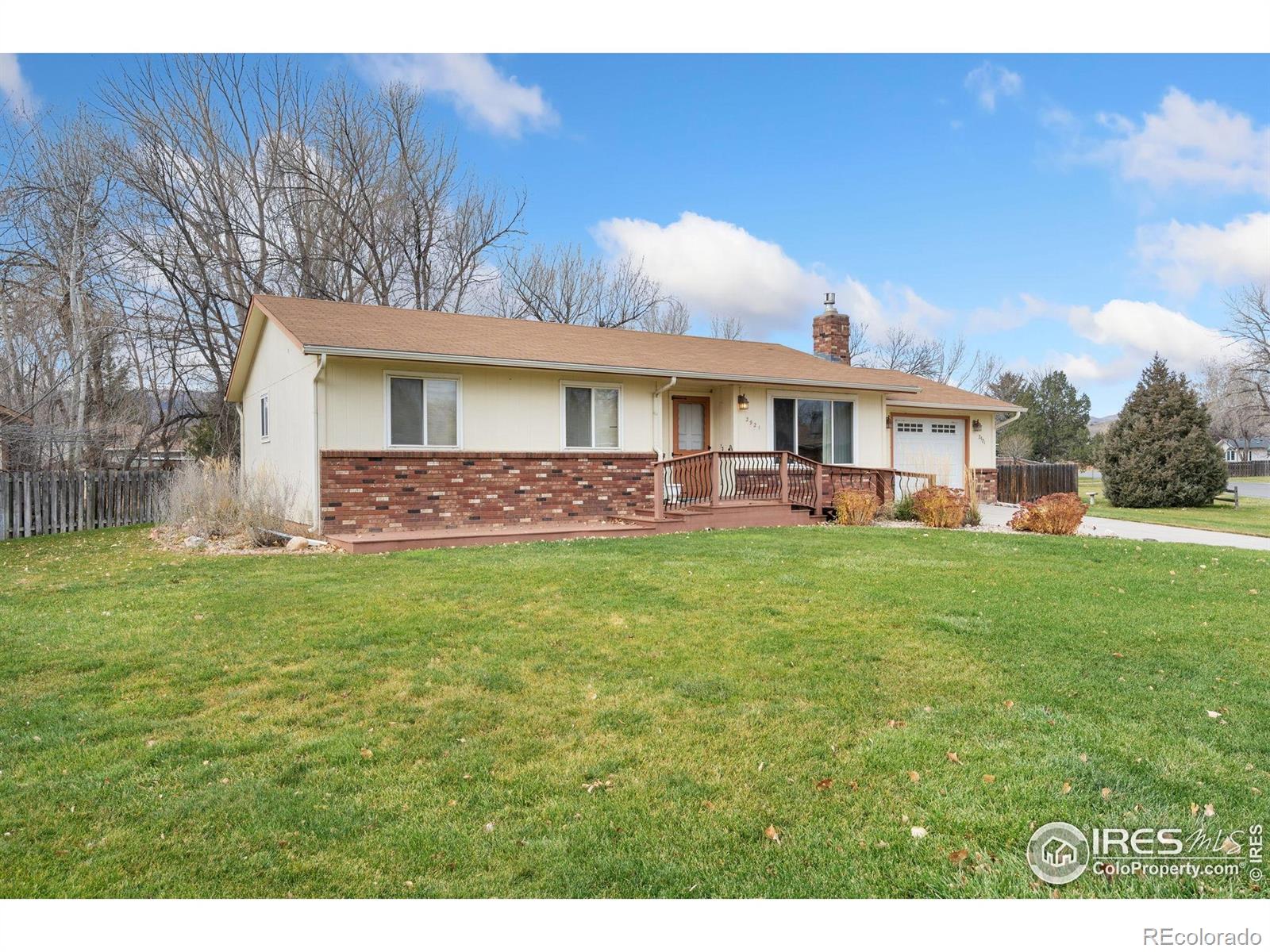 2921 Loch Lomond Dr, Laporte, CO 80535
