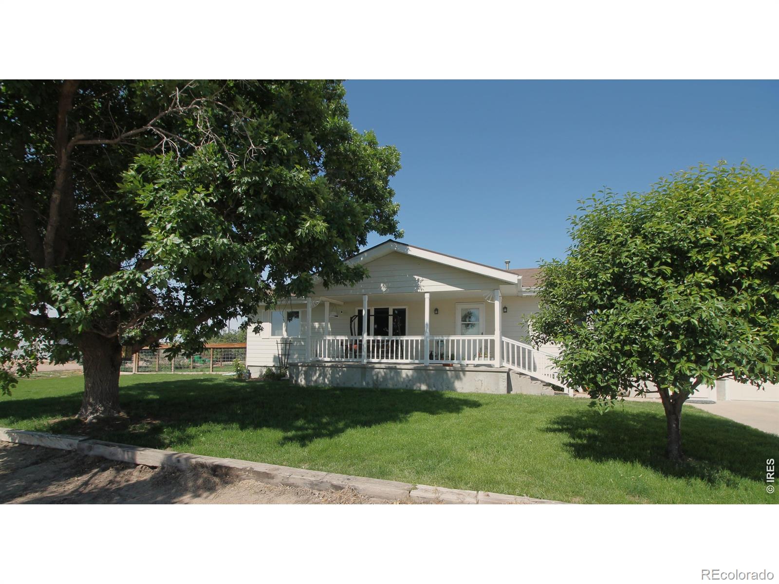 806 S Burlington Ave, Haxtun, CO 80731
