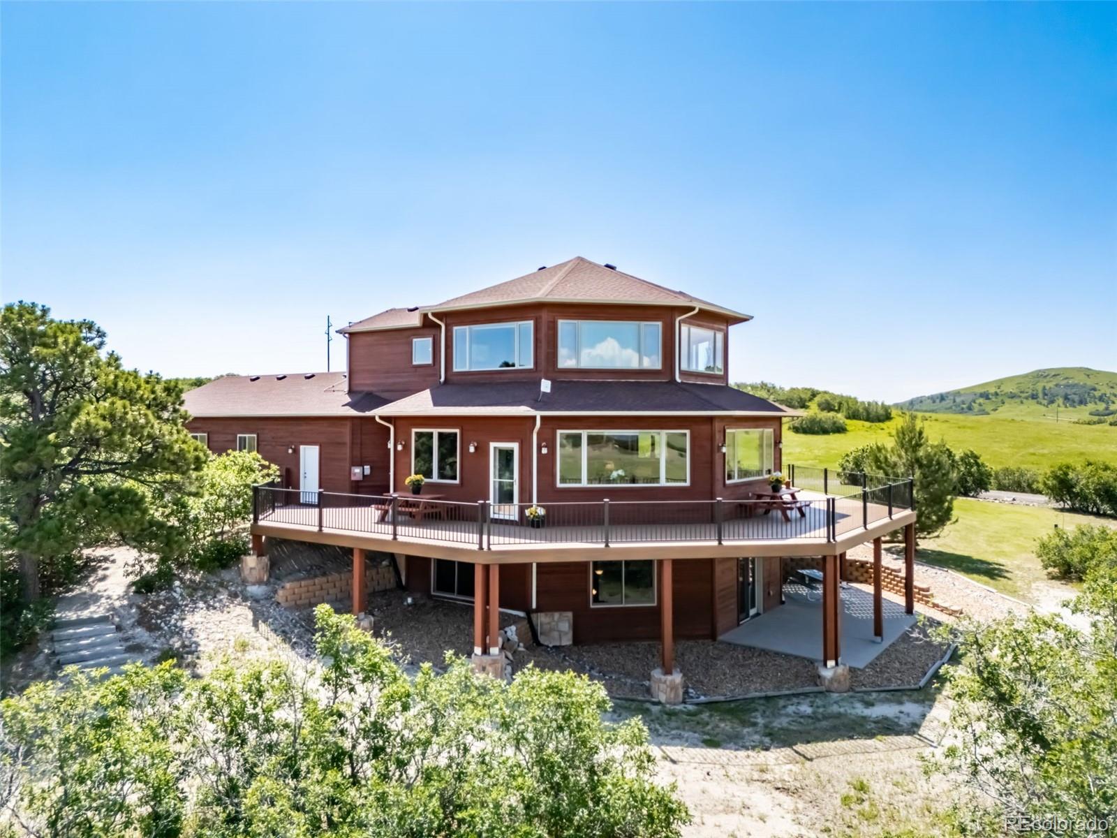 4586 Best Rd, Larkspur, CO 80118