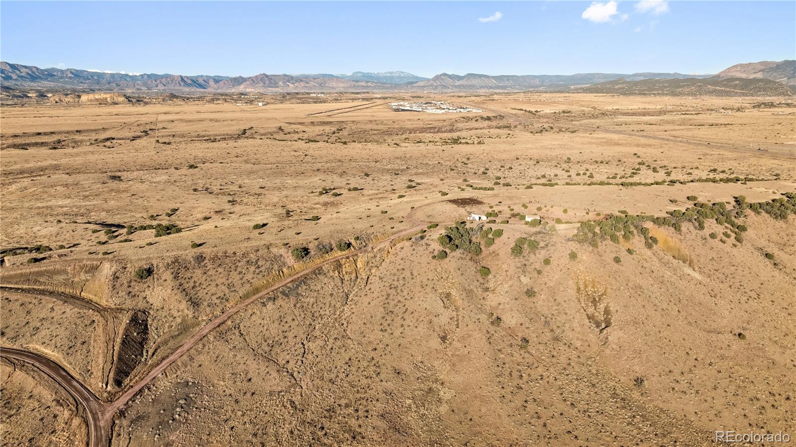 725 Van Egmond Dr, Penrose, CO 81240