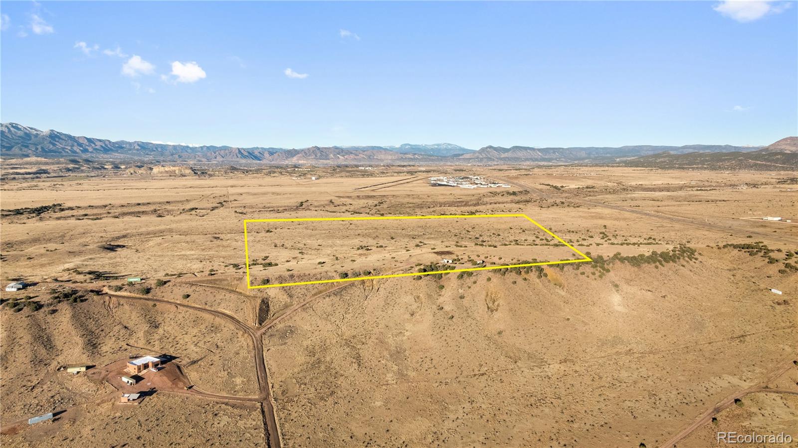 725 Van Egmond Dr, Penrose, CO 81240