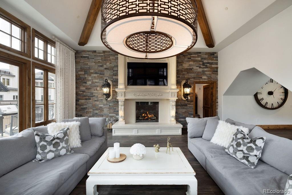 675 Lionshead Pl #642, Vail, CO 81657
