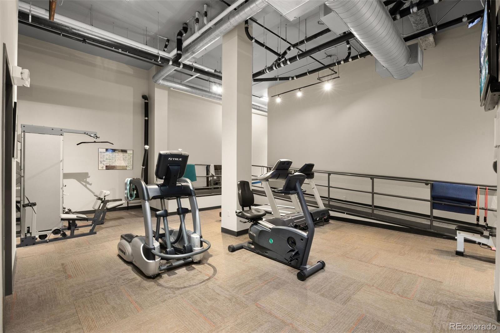 1800 Lawrence St #505, Denver, CO 80202
