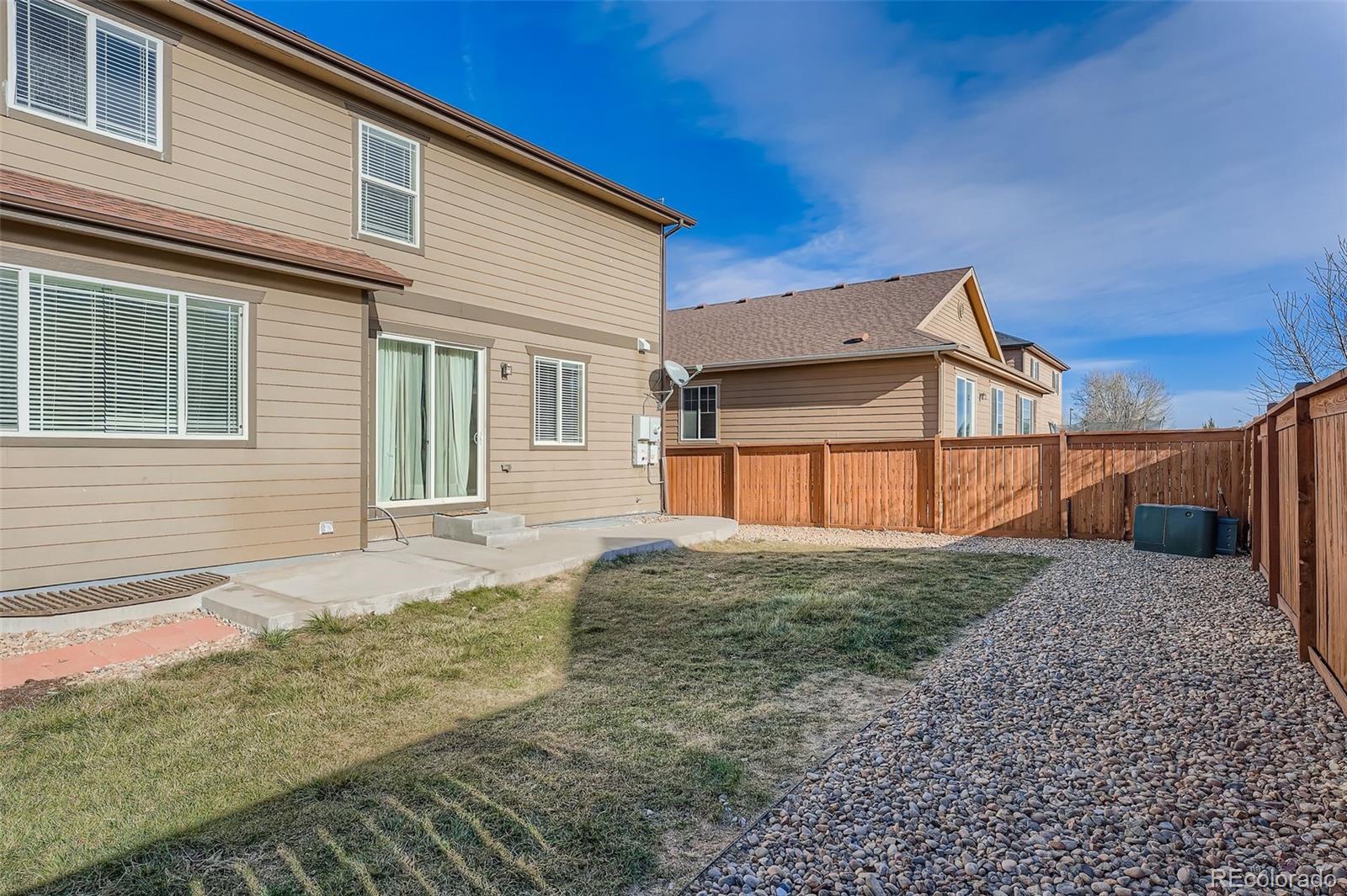 25562 E 5th Pl, Aurora, CO 80018